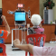 テクノロジー先進国のシンガポールでは、お年寄りの体操を指導するのもロボット